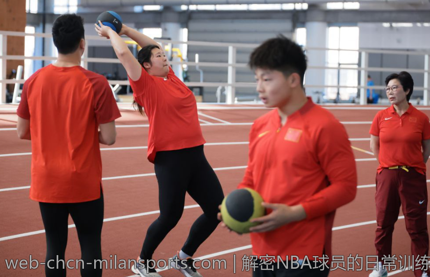 解密NBA球员的日常训练与饮食计划