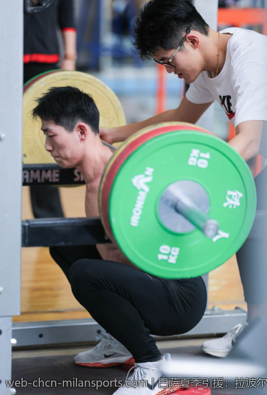 巴萨夏季引援：拉波尔塔的战略布局与未来规划
